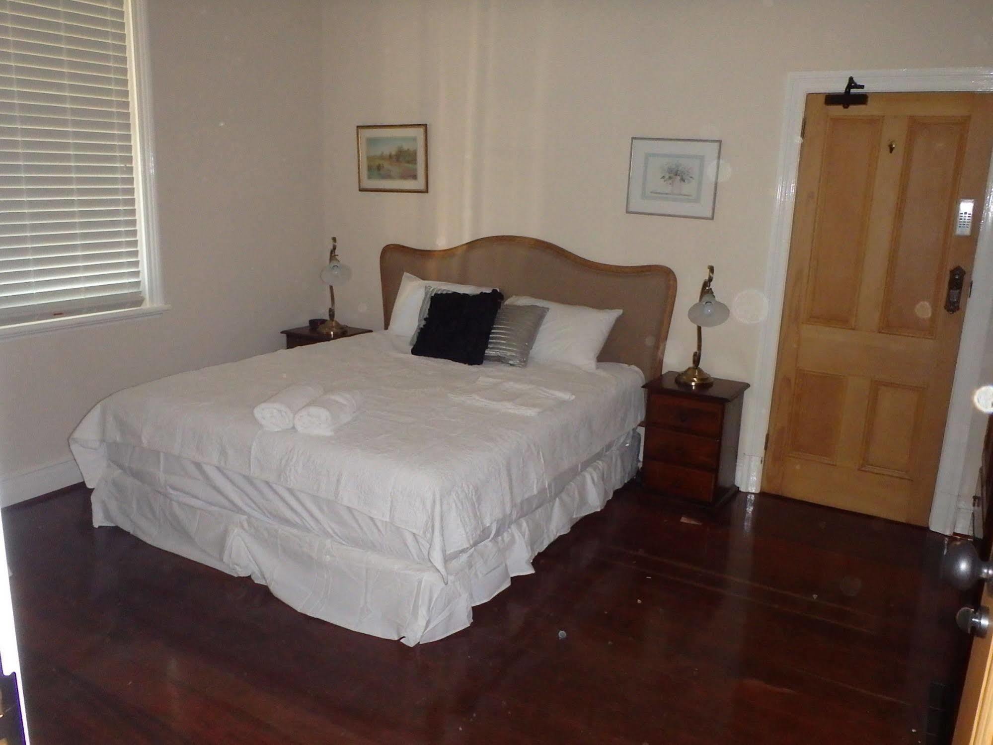 Hamptons Inn Bed & Breakfast Fremantle Exterior foto